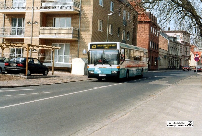 02) 8818-32,SWN,LA.jpg